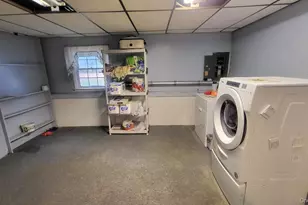 3 Manor Dr W, Poughkeepsie, NY 12603 - Photo 12