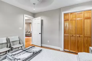 73-10 220th St, Oakland Gardens, NY 11364 - Photo 10