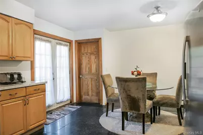 34 Wards Lane, Bellport, NY 11713 - Photo 10