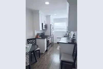 81-10 Langdale Street #247A, New Hyde Park, NY 11040 - Photo 2