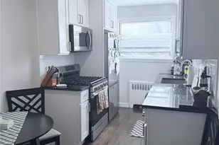 81-10 Langdale St, New Hyde Park, NY 11040 - Photo 2