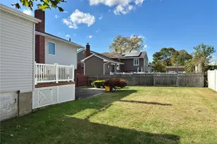 316 Violet St, Massapequa Park, NY 11762 - Photo 32