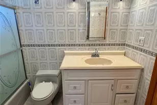 316 Violet St, Massapequa Park, NY 11762 - Photo 24