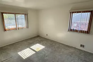 316 Violet St, Massapequa Park, NY 11762 - Photo 20