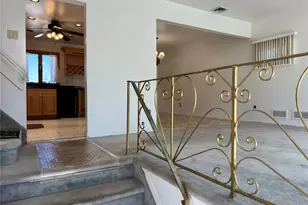 316 Violet St, Massapequa Park, NY 11762 - Photo 6