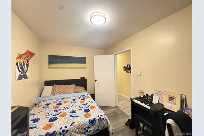 10524 171st Place, Jamaica, NY 11433 - Photo 6