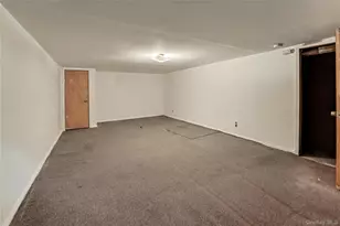 77 Duke St, Deer Park, NY 11729 - Photo 12