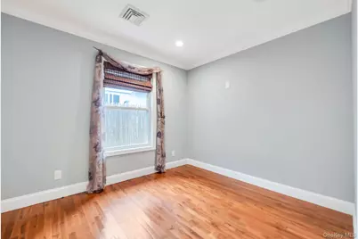 30 Harding Road, Ronkonkoma, NY 11779 - Photo 28