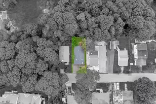 30 Harding Rd, Ronkonkoma, NY 11779 - Photo 36