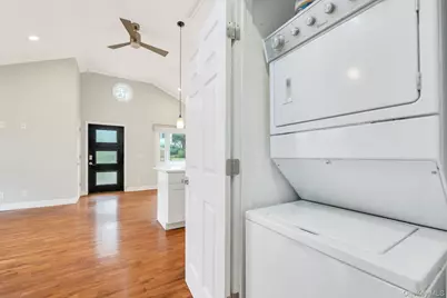 30 Harding Road, Ronkonkoma, NY 11779 - Photo 18