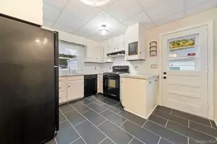 41 Swenson Dr, Wappingers Falls, NY 12590 - Photo 16