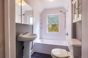 221 N Greeley Ave, Chappaqua, NY 10514 - Photo 12