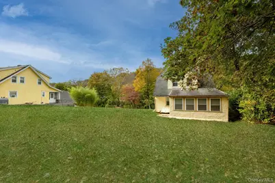 221 N Greeley Avenue, Chappaqua, NY 10514 - Photo 18