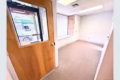 150-12 14th Avenue #100, Whitestone, NY 11357 - Photo 4