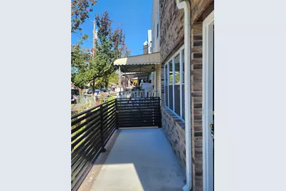 330 Taylor Avenue, Bronx, NY 10473 - Photo 2