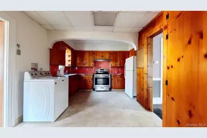 2578 South Avenue #South, Wappingers Falls, NY 12590 - Photo 6