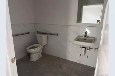 165-02 Sanford Avenue #B1, Flushing, NY 11358 - Photo 12