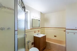 80-11 190th St, Jamaica, NY 11423 - Photo 14