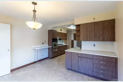 80-11 190th Street, Jamaica, NY 11423 - Photo 8