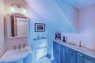 45 Kristin Ln, Hauppauge, NY 11788 - Photo 10