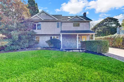 34 Woodberry Road, Patchogue, NY 11772 - Photo 2