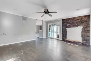 34 Woodberry Rd, Patchogue, NY 11772 - Photo 8
