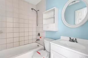 34 Woodberry Rd, Patchogue, NY 11772 - Photo 16