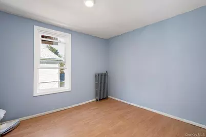 119 Lincoln Avenue, Roosevelt, NY 11575 - Photo 14