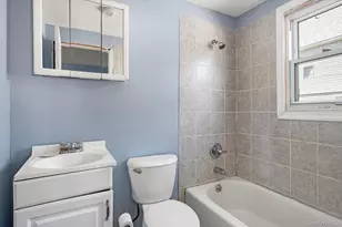 119 Lincoln Ave, Roosevelt, NY 11575 - Photo 18