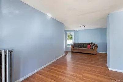 119 Lincoln Avenue, Roosevelt, NY 11575 - Photo 4