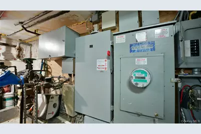 59-09 71st Avenue, Ridgewood, NY 11385 - Photo 16