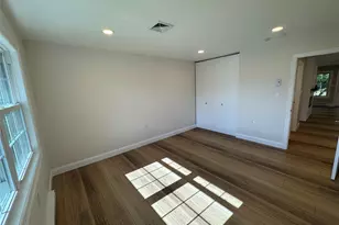 280 Berwick Ct, Ridge, NY 11961 - Photo 10