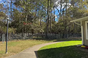 280 Berwick Ct, Ridge, NY 11961 - Photo 12