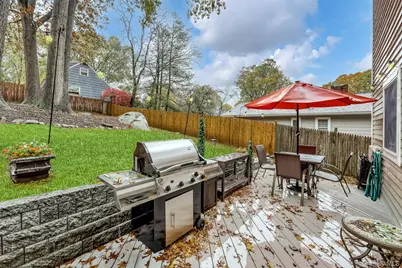 51 Woodland Drive, Suffern, NY 10901 - Photo 14