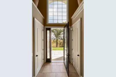 46 Idlewild Road, Marlboro, NY 12542 - Photo 2