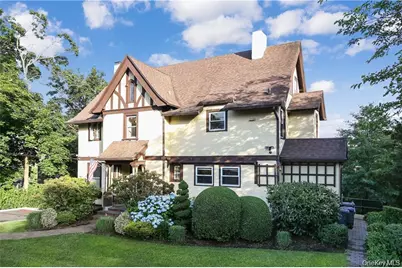 38 Park Avenue, White Plains, NY 10603 - Photo 2