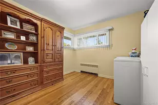 2860 Lenox Rd, Oceanside, NY 11572 - Photo 18