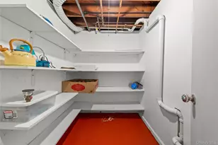 2860 Lenox Rd, Oceanside, NY 11572 - Photo 32