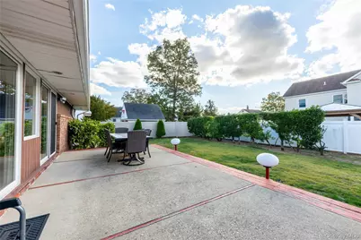 2860 Lenox Road, Oceanside, NY 11572 - Photo 26