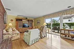 2860 Lenox Rd, Oceanside, NY 11572 - Photo 10