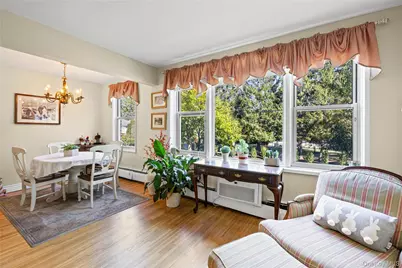 120 Morris Avenue #B5, Rockville Centre, NY 11570 - Photo 8