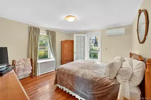 10 Edna St, White Plains, NY 10606 - Photo 18