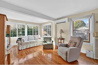 10 Edna Street, White Plains, NY 10606 - Photo 4