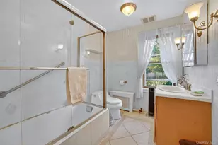 10 Edna St, White Plains, NY 10606 - Photo 22