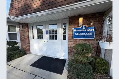 204 Millard Avenue #204, West Babylon, NY 11704 - Photo 14