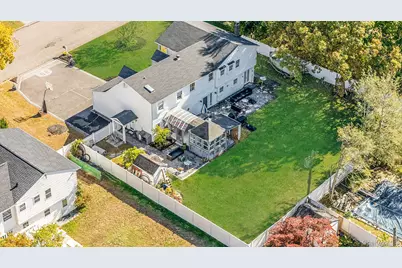 28 Winfield Davis Drive, Coram, NY 11727 - Photo 42