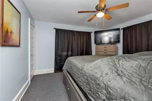 127 Smith St, Lynbrook, NY 11563 - Photo 12