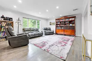 26 Ellington Way, Spring Valley, NY 10977 - Photo 6