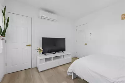 147-35 Village Road #35B, Briarwood, NY 11435 - Photo 10