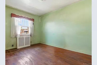 17-07 Suydam Street, Ridgewood, NY 11385 - Photo 14